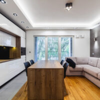 https://img.asariweb.pl/original/mieszkanie apartament wynajem Warszawa Włochy salon kuchnia jadalnia