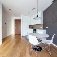 https://img.asariweb.pl/original/mieszkanie wynajem Warszawa Wola salon kuchnia jadalnia balkon