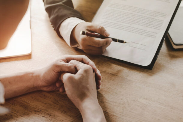 Jakie mogą być negatywne konsekwencje rejestracji firmy pod twoim adresem, jeśli już jej tam nie ma?