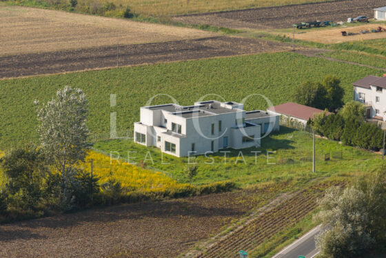 Dom, 430m2, Topolin – 586/464/ODS